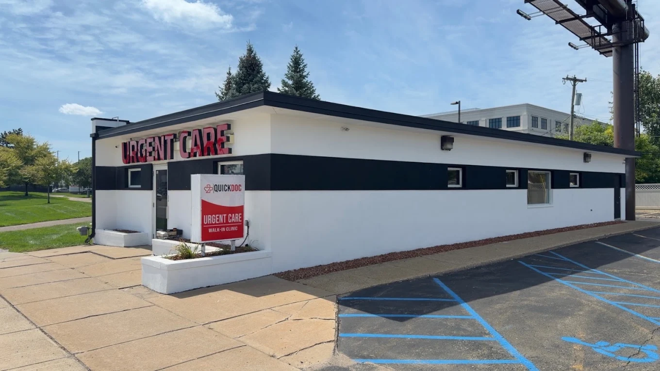 QuickDoc Warren clinic exterior